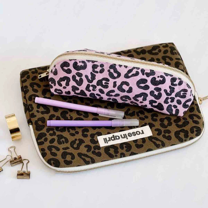 Anouk Graou's Olive iPad case