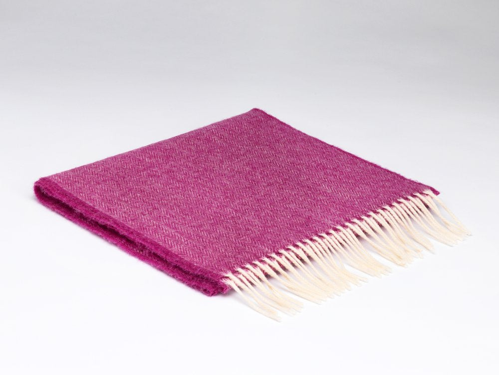 Echarpe en Laine Merinos Beetroot