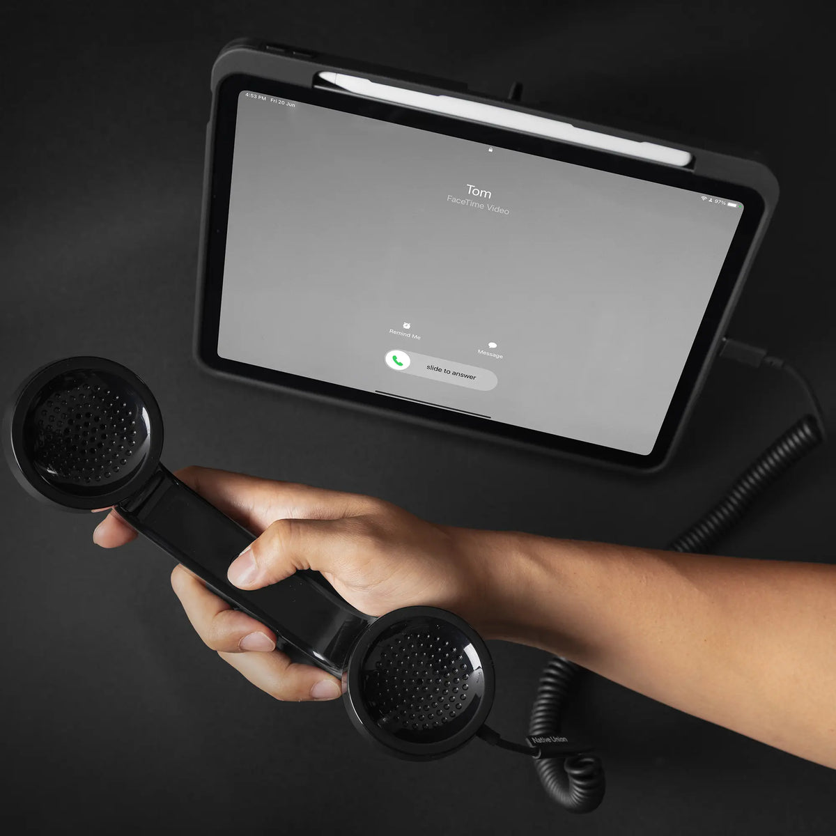 Pop-phone Black