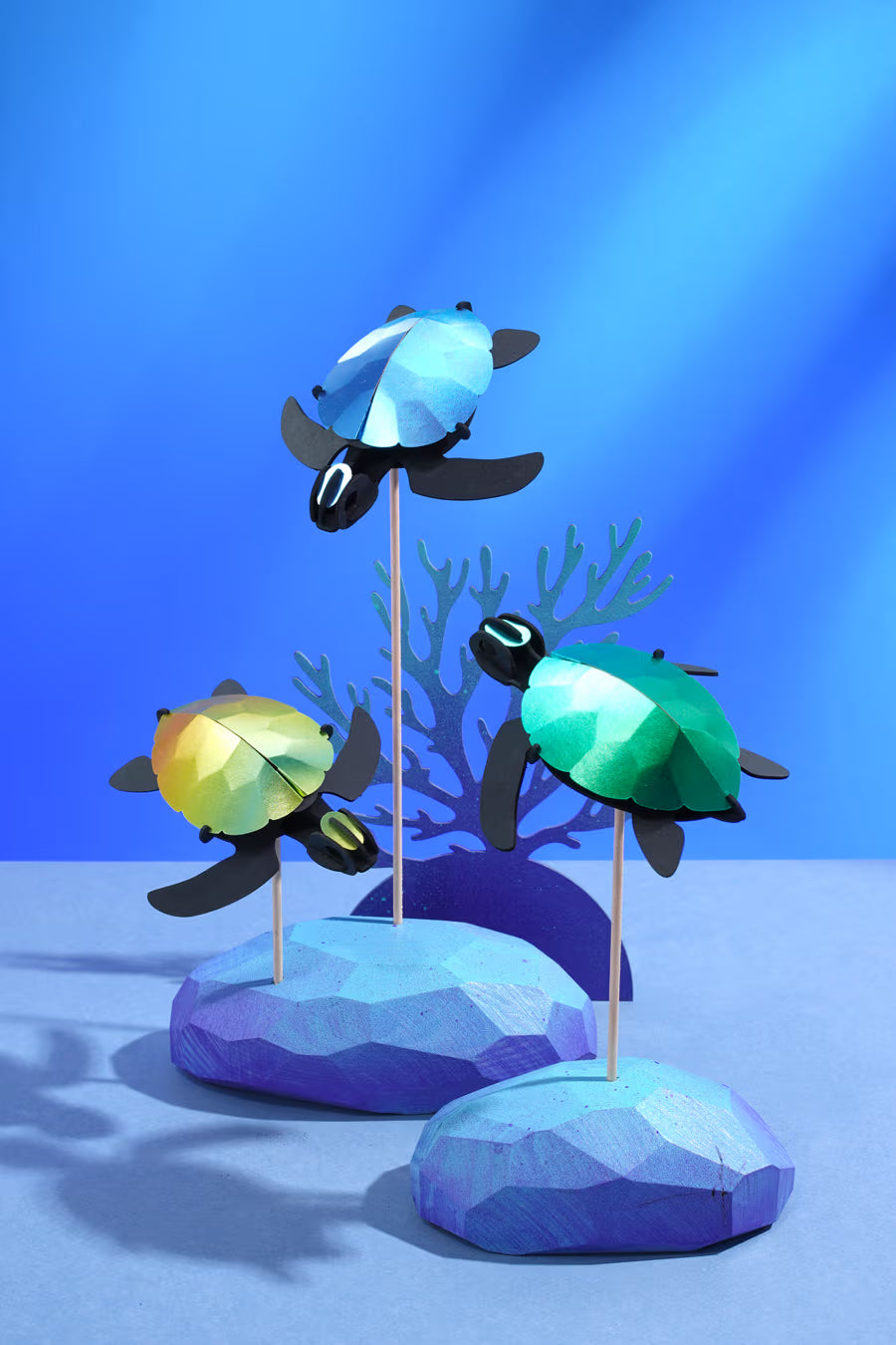 Kit en papier à assembler - Bébé tortue de mer Vert Caraïbe Métallisé