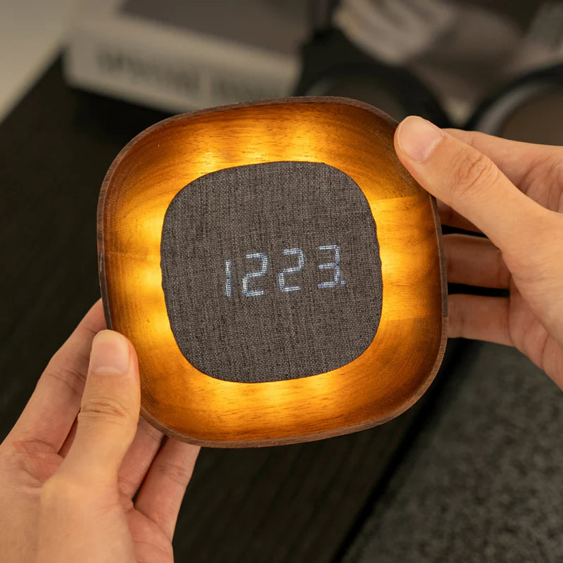 Wekker Lumos Square Walnoot