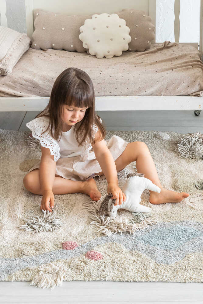 Washable play rug Path of Nature
